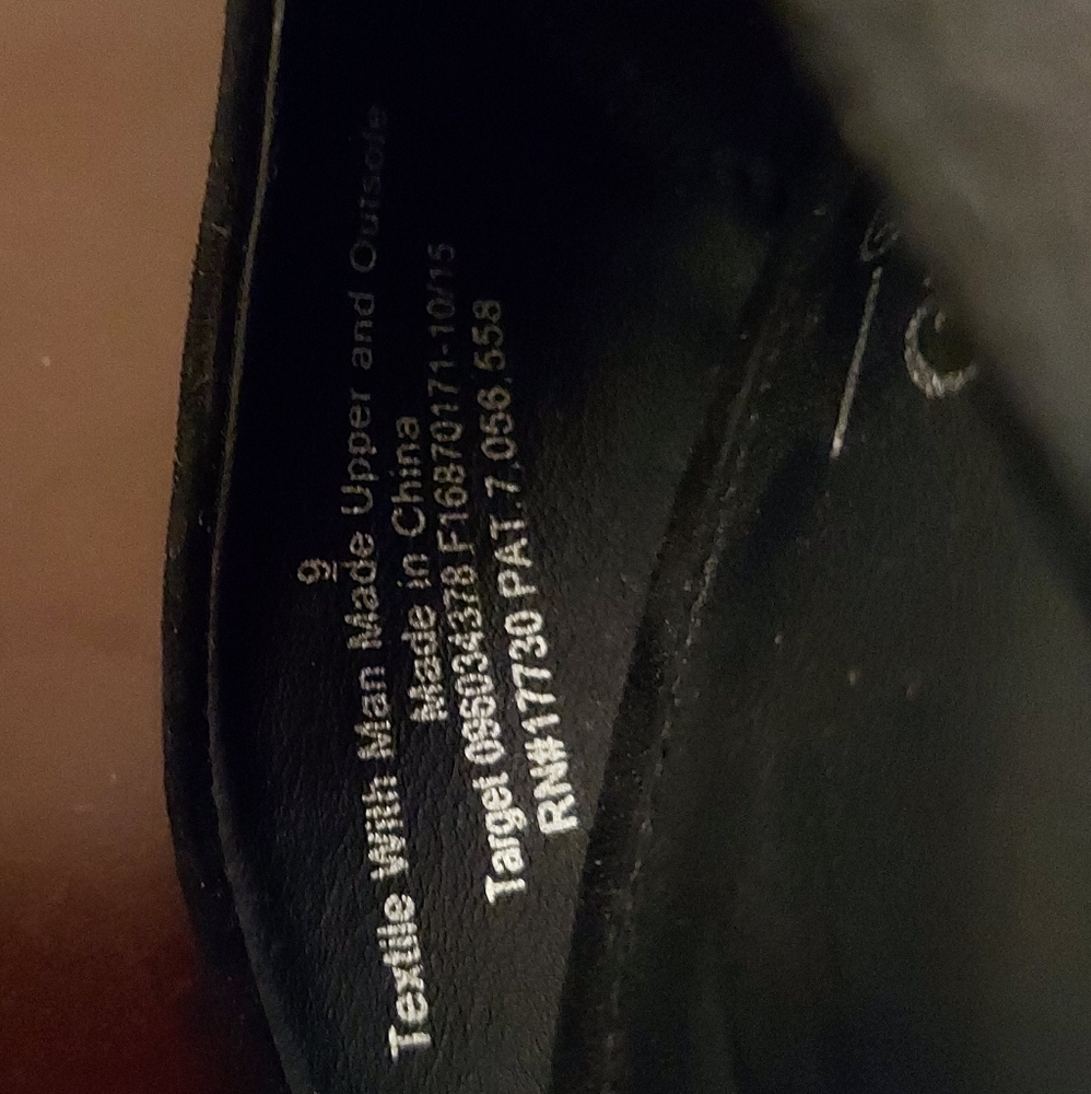 Heels - Picture 5 of 5